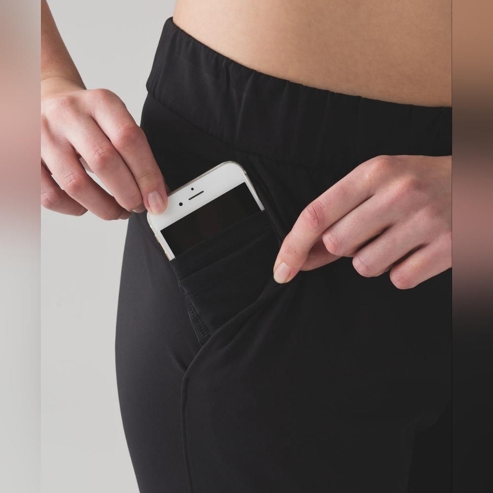 Lululemon On‎ The Fly Pant 28" Black W5ALWS Women's Size 2 Jogger Athleisure - Picture 3 of 11